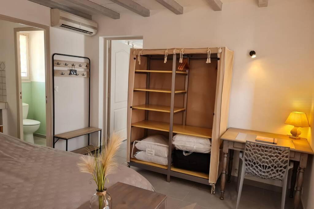 Appart Cosy Avec Son Exterieur Chaleureux,Piscine Et Parking Prive Fontvieille Εξωτερικό φωτογραφία